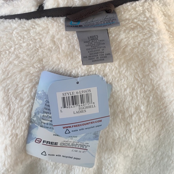 Free Country eggshell soft jacket - Picture 6 of 7